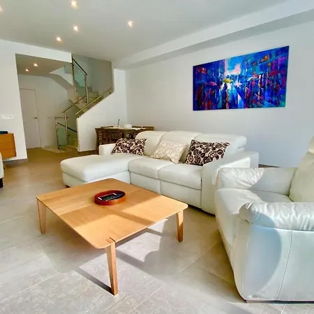 Holiday home Con Piscina Privada En La Urb. De Puerto Rey Los Amarguillos
