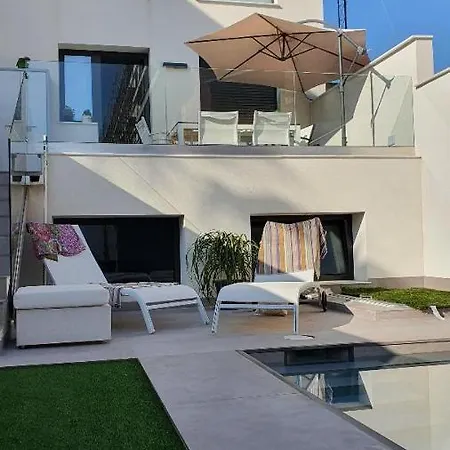 Holiday home Con Piscina Privada En La Urb. De Puerto Rey Los Amarguillos
